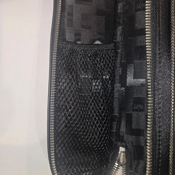Aaron Irvin Black Microfiber and Leather Laptop Messenger Bag17 x 12.5 x 3.5